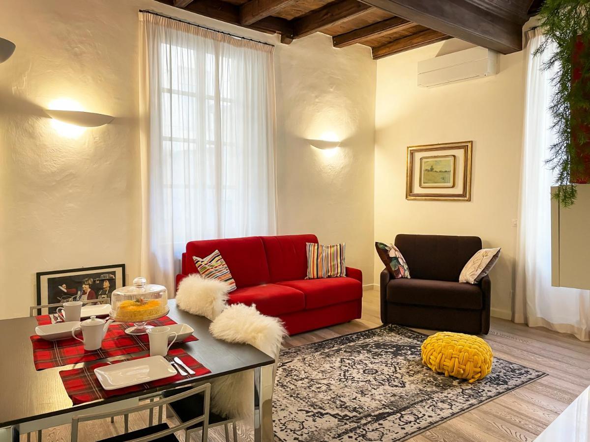 Luxrent Apartment Castello Торино Екстериор снимка