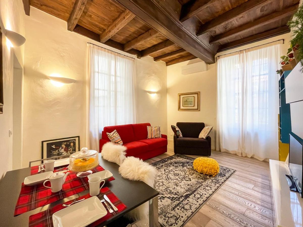 Luxrent Apartment Castello Торино Екстериор снимка