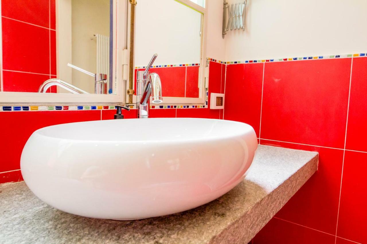 Luxrent Apartment Castello Торино Екстериор снимка