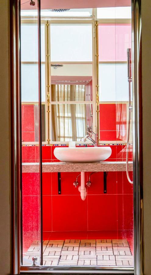 Luxrent Apartment Castello Торино Екстериор снимка